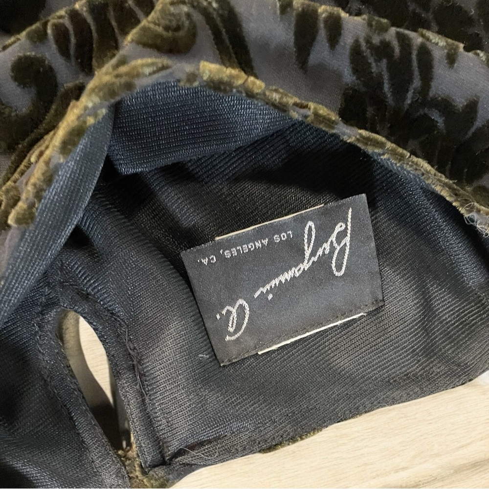 Elegant Black Crushed Velvet Maxi Dress -12 - Picture 4 of 10